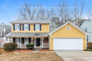 2820 Sweet Oaks Ct in Lawrenceville, GA - Building Photo