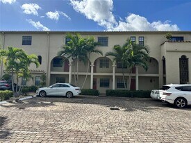 620 NE 28th St in Wilton Manors, FL - Building Photo