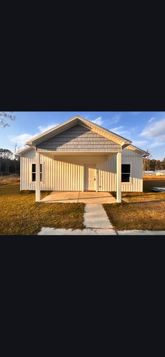 property at 3597 Rose Cir