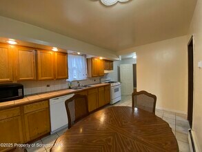 416 E Elm St in Scranton, PA - Building Photo - Building Photo