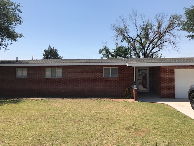 3015 38th St in Lubbock, TX - Building Photo