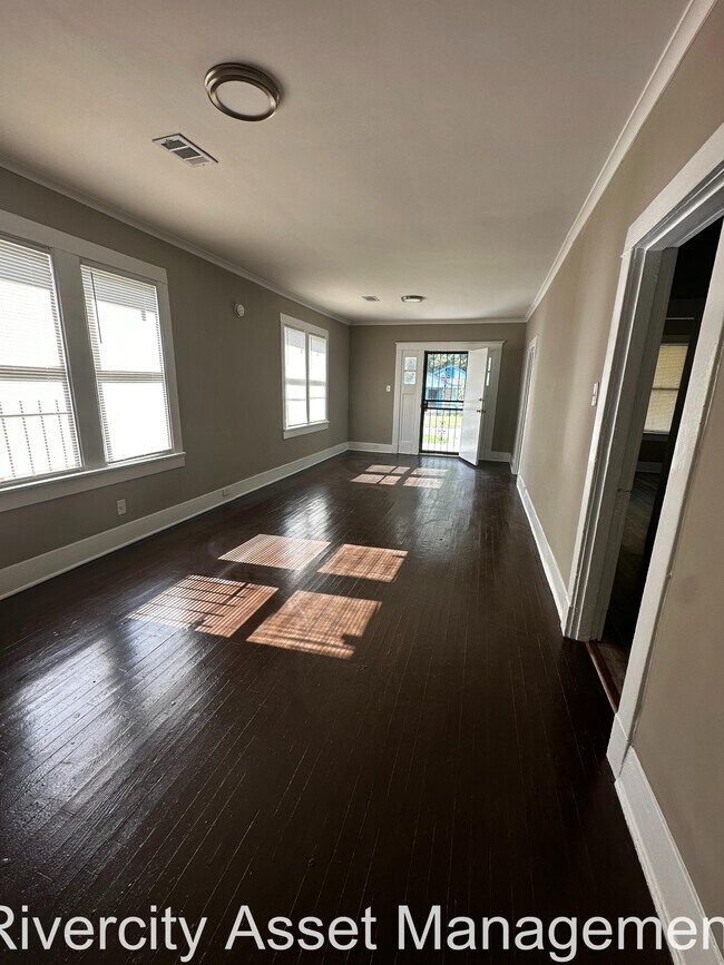 1750 Euclid Ave in Memphis, TN - Building Photo - Building Photo