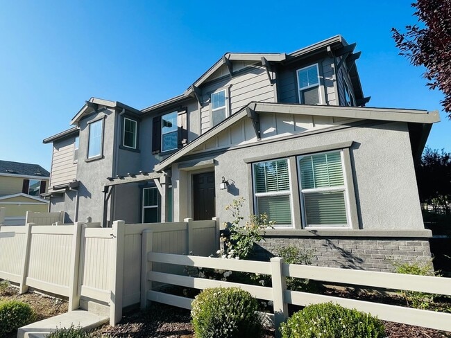 property at 6198 Paseo de Mooney