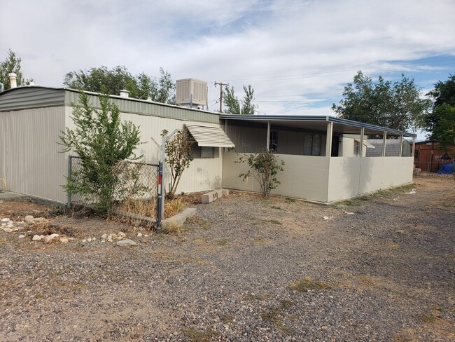 2480 Carver Ave in Kingman, AZ - Building Photo - Building Photo