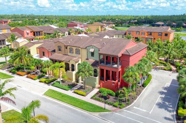 8663 Olinda Way in Ft. Myers, FL - Building Photo - Building Photo