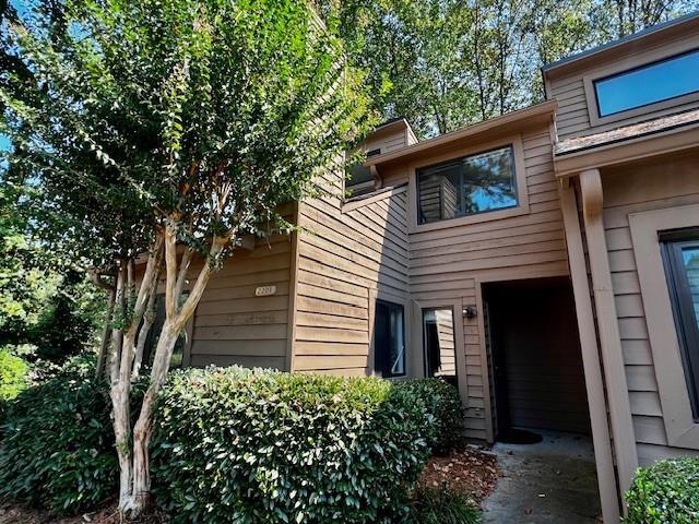 property at 2201 Parkaire Crossing