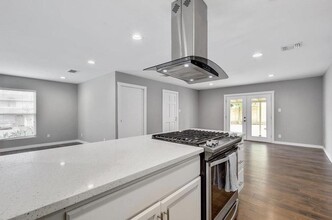 7611 Northcrest Blvd in Austin, TX - Building Photo - Building Photo