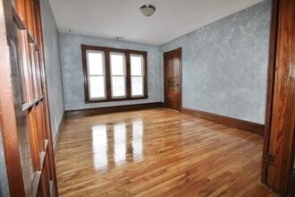 125 Vernon St in Worcester, MA - Building Photo - Building Photo