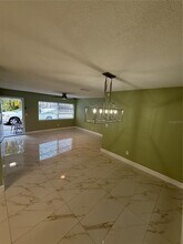 19 S Mildred Ave in Brooksville, FL - Building Photo - Building Photo