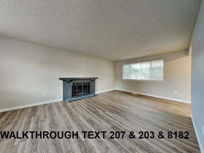 31512 27th Ave SW in Federal Way, WA - Building Photo - Building Photo