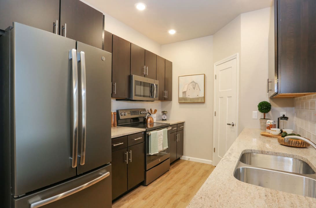 Plank Trail Apartments in Sheboygan Falls, WI - Foto de edificio