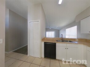 2680 Chatham Cir in Kissimmee, FL - Building Photo - Building Photo