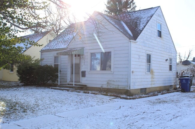 1749 Piedmont Rd in Columbus, OH - Building Photo - Building Photo