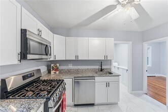 108 Waterman Ave in East Providence, RI - Building Photo - Building Photo