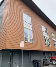 2720 Coho Way in Anchorage, AK - Building Photo - Building Photo