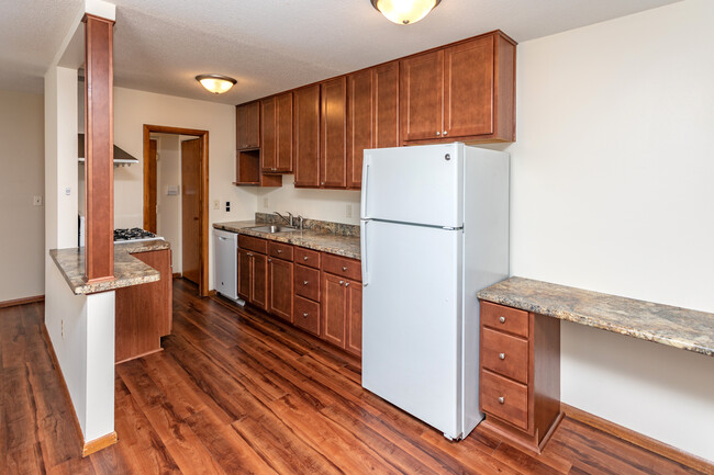 Bryant Avenue Apartments | 2300 in Minneapolis, MN - Building Photo - Interior Photo