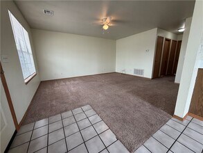 607 N Main St in Bentonville, AR - Building Photo - Building Photo