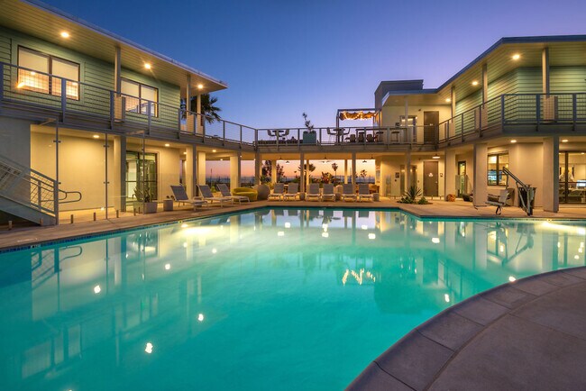 Coastline Ventura in Ventura, CA - Building Photo - Building Photo