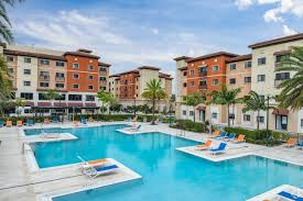 6350 Griffin Rd in Davie, FL - Foto de edificio - Building Photo