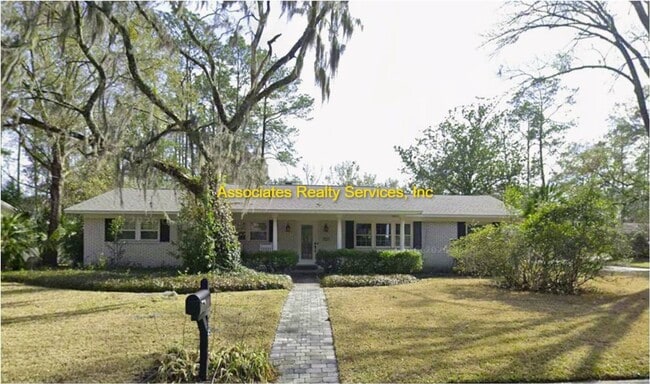 4521 NW 20th Pl in Gainesville, FL - Building Photo - Building Photo