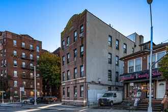 702 Foster Ave in Brooklyn, NY - Building Photo - Building Photo