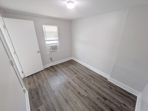 529 Revere Rd in West Palm Beach, FL - Building Photo - Building Photo