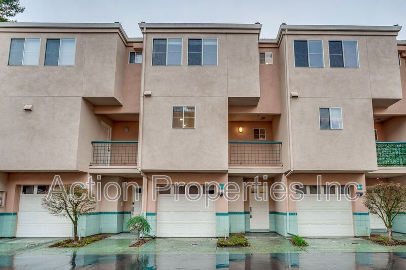 984 Alpine Terrace in Sunnyvale, CA - Building Photo