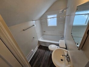 476 Polson Ave in Winnipeg, MB - Building Photo - Building Photo