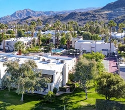 5300 E Waverly Dr in Palm Springs, CA - Building Photo - Building Photo