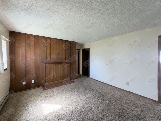 1311 Eagles Nest Cir in Gillette, WY - Building Photo - Building Photo