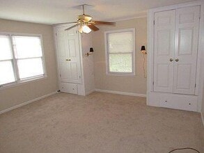 2948a Candlelight Way in Lexington, KY - Building Photo - Building Photo