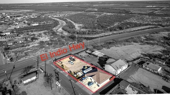 7312 FM 1021 in Eagle Pass, TX - Building Photo - Building Photo