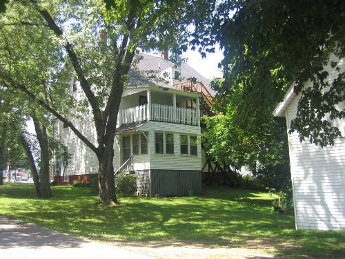 1 Cass St in Exeter, NH - Foto de edificio - Building Photo