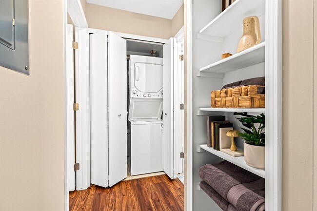 18939 Sharon Ln, Unit SI ID1032335P in Roseville, MI - Building Photo - Building Photo