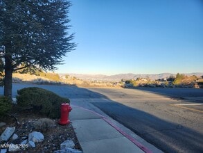 3653 Hemlock Ct in Reno, NV - Building Photo - Building Photo
