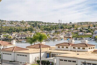 22656 Formentor in Mission Viejo, CA - Building Photo - Building Photo