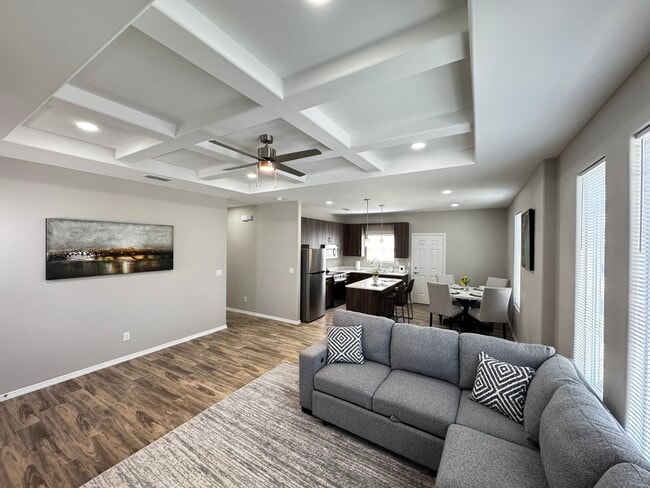 4004 La Vista Ave, Unit 1