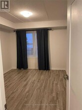 104 Summit Ridge Dr in Guelph, ON - Building Photo - Building Photo