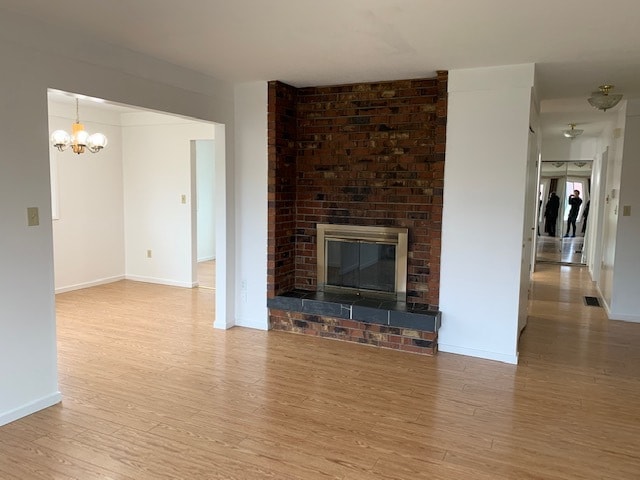 789 Arncote Ave in Victoria, BC - Building Photo - Building Photo