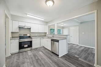 6306 Thrush Dr in Houston, TX - Building Photo - Building Photo