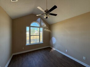 606 Hampstead Ave in Statesboro, GA - Building Photo - Building Photo