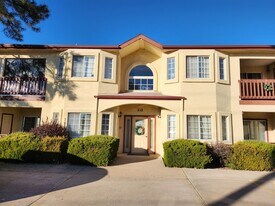 512 W Longhorn Rd in Payson, AZ - Building Photo