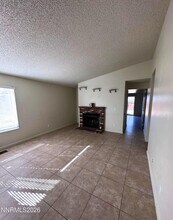 1841 Burnside Dr in Sparks, NV - Building Photo - Building Photo