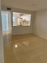 860 NE 207th Terrace in Miami, FL - Building Photo - Building Photo