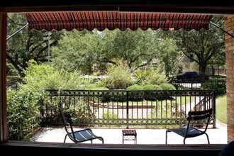 2505 Rosedale St in Houston, TX - Foto de edificio - Building Photo