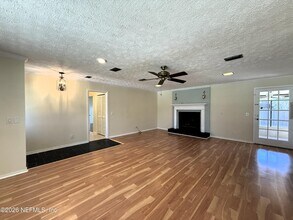 2359 Sandy Ct in Orange Park, FL - Building Photo - Building Photo