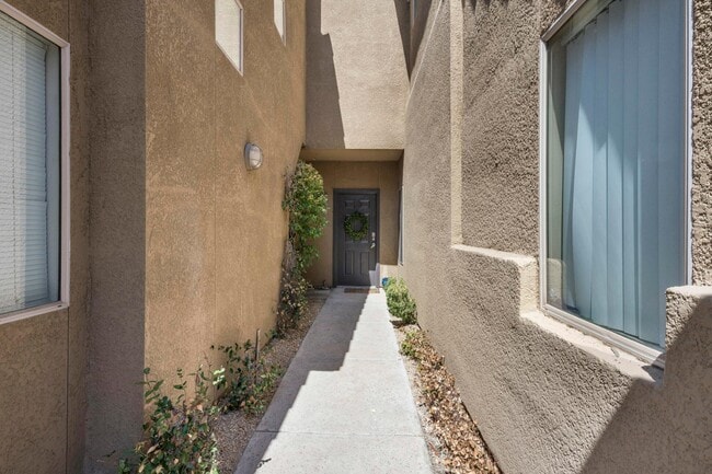 4644 N 22nd St in Phoenix, AZ - Building Photo - Building Photo