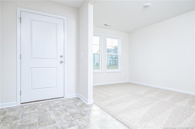 5906 Gator Wy in Hope Mills, NC - Building Photo - Building Photo