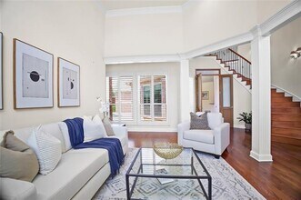 1807 Meadowcove Dr in Richardson, TX - Building Photo - Building Photo