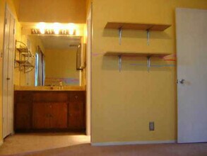 303 W 35th St in Austin, TX - Building Photo - Building Photo